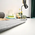 ホームステイ Aleja Niepodleglosci *